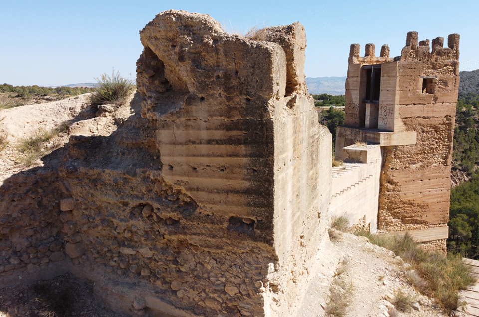 Restauración del Castillo de Pliego